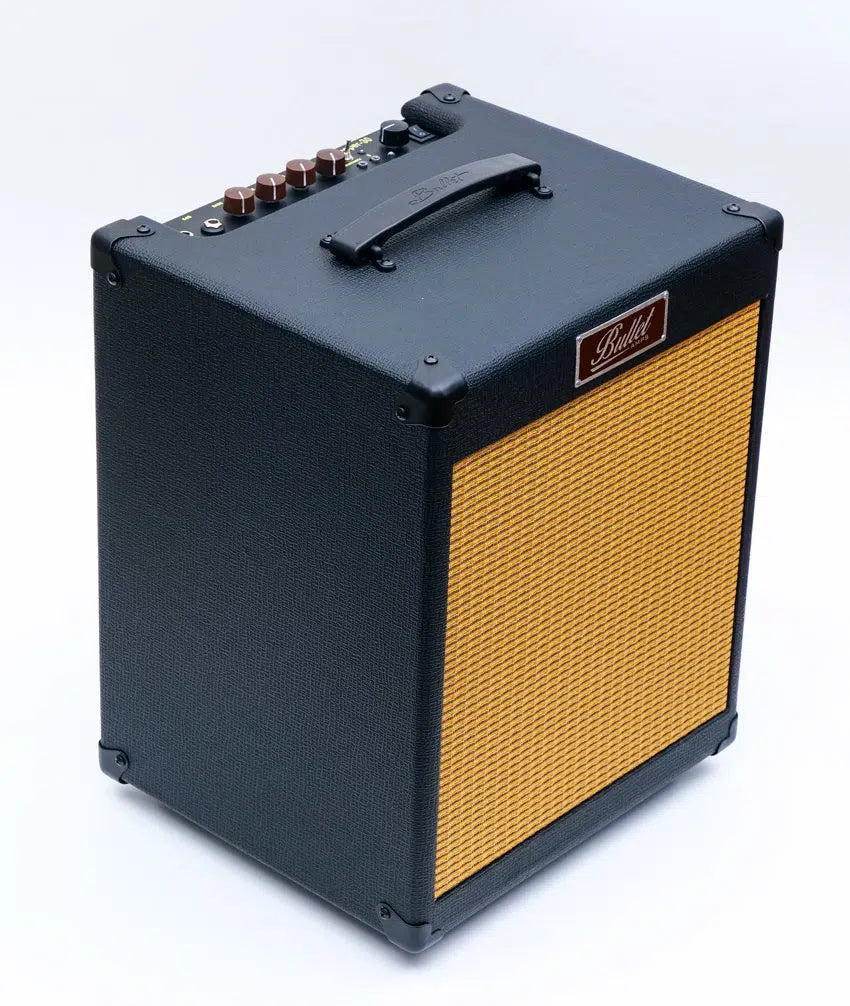 מגבר לגיטרה בס Bullet Amp Deeper30 30W