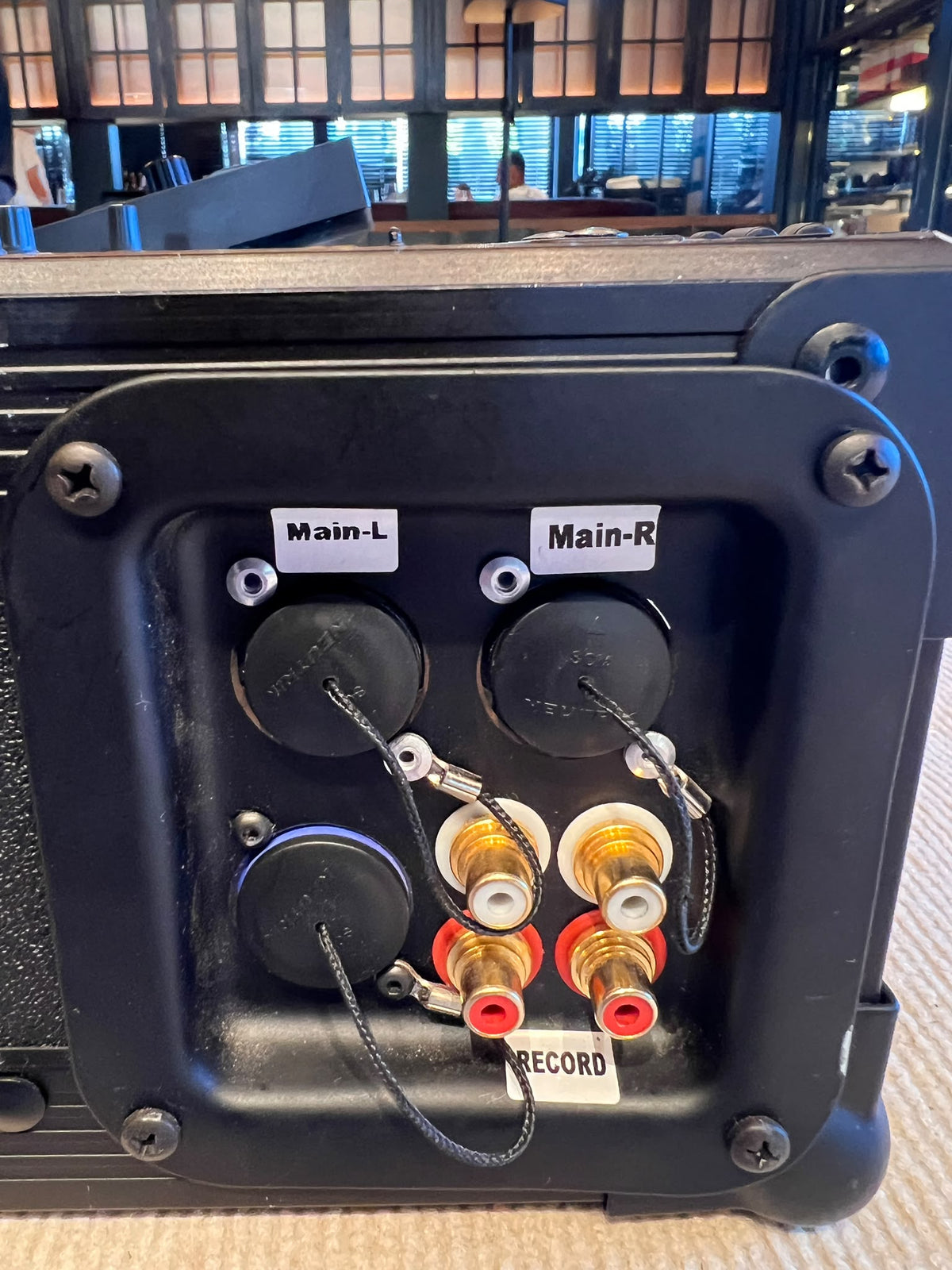 XDJ AZ & CASE מחווט יד 2